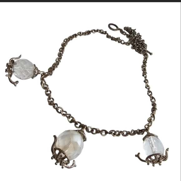 Elegant Silver Necklace with Crystal Accents - Picture 1 of 4